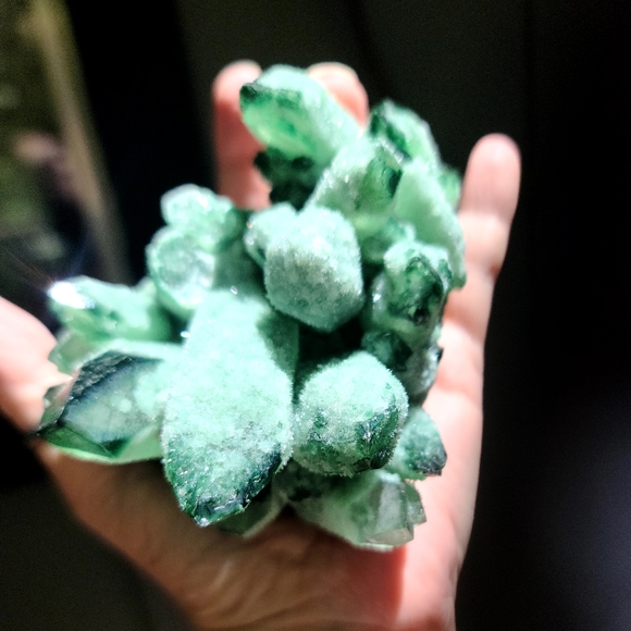 Tektite pillar Green&white crystal cluster LARGE size - Picture 6 of 8